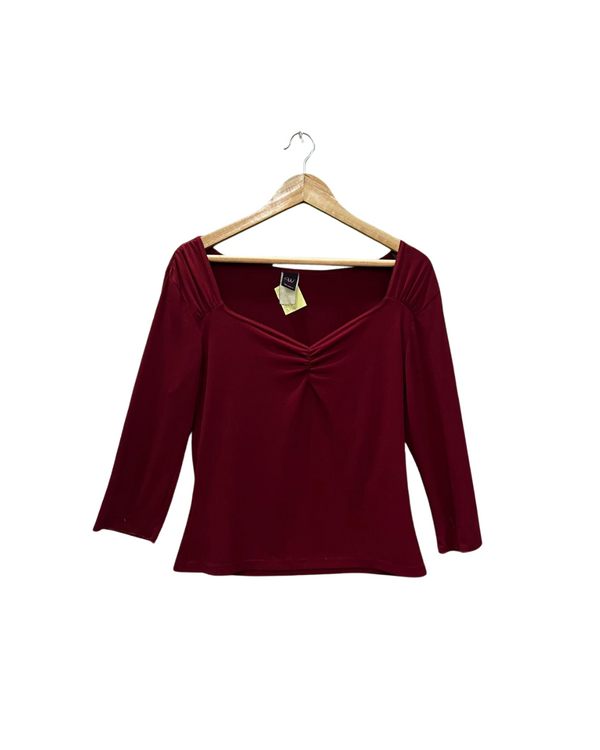 BURGUNDY TOP