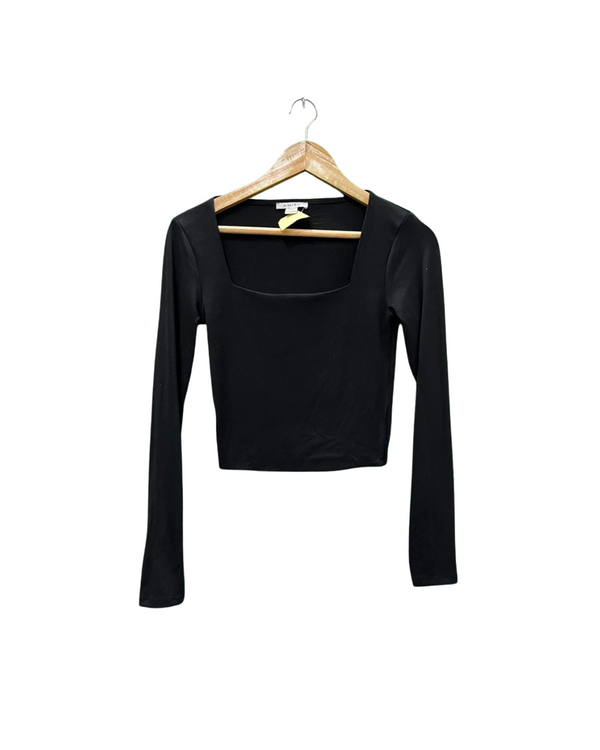 SQUARE NECK BLACK TOP
