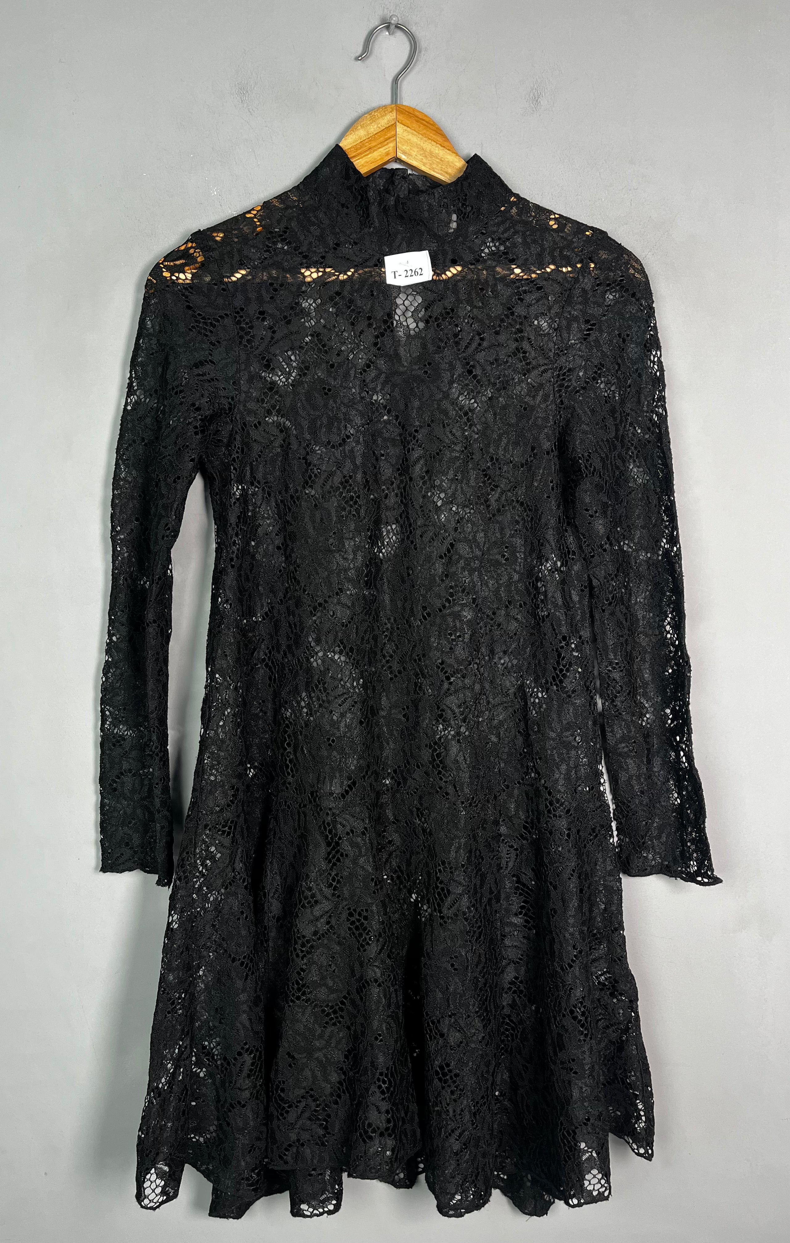 BLACK LACE LONG SLEEVE DRESS - Thrifty Threads