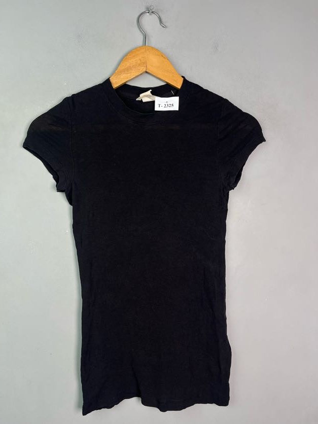 BLACK T-SHIRT - Thrifty Threads