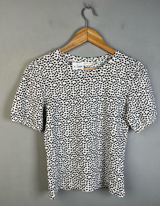 BLACK & WHITE PRINTED T-SHIRT - Thrifty Threads