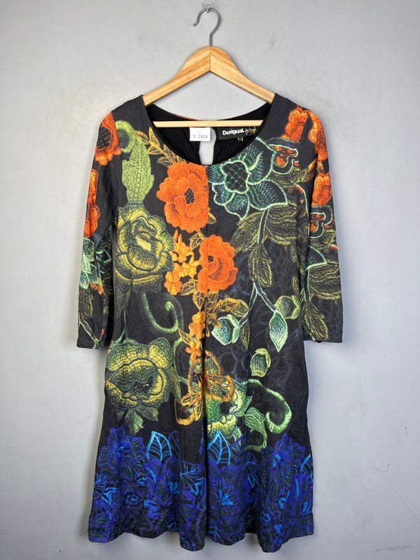 BLACK FLORAL PRINT MINI DRESS - Thrifty Threads