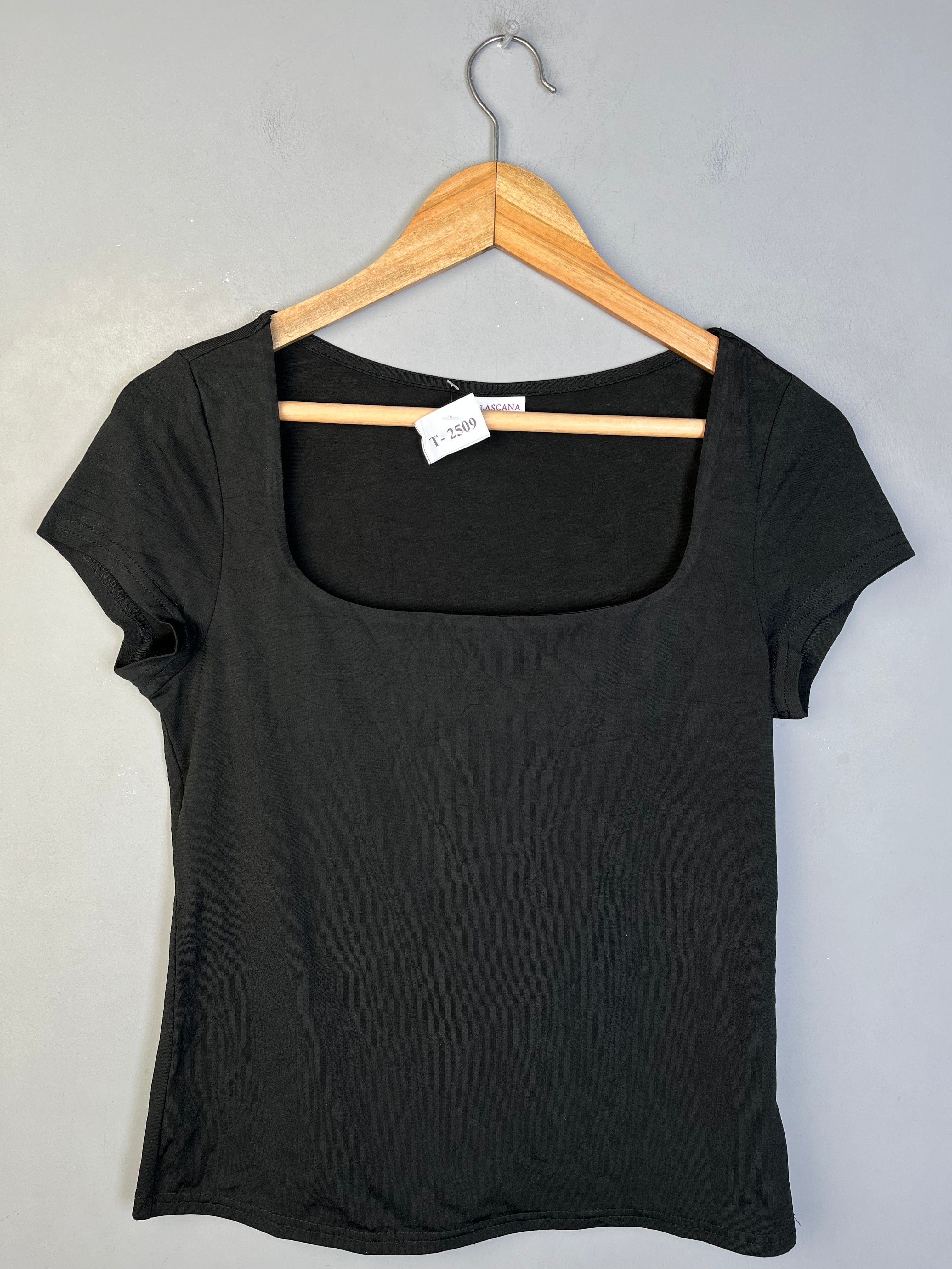 BLACK TOP - Thrifty Threads