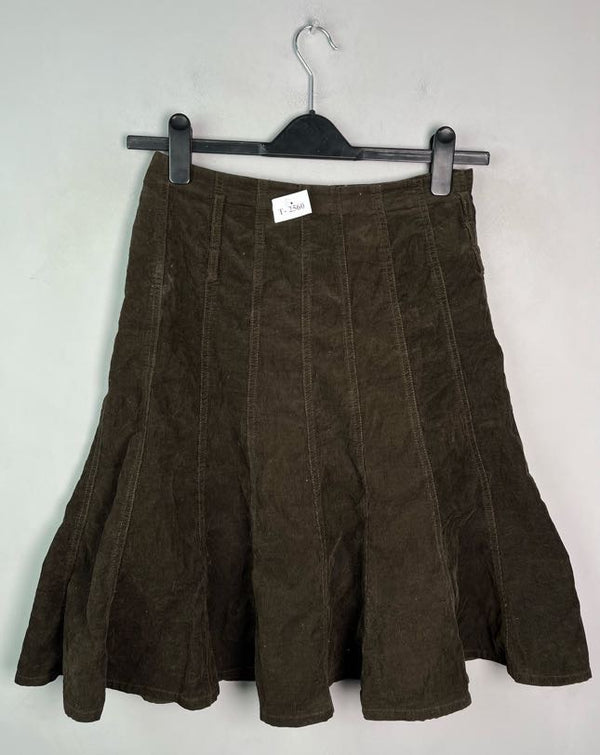 DARK BROWN PANEL CORDUROY SKIRT - Thrifty Threads