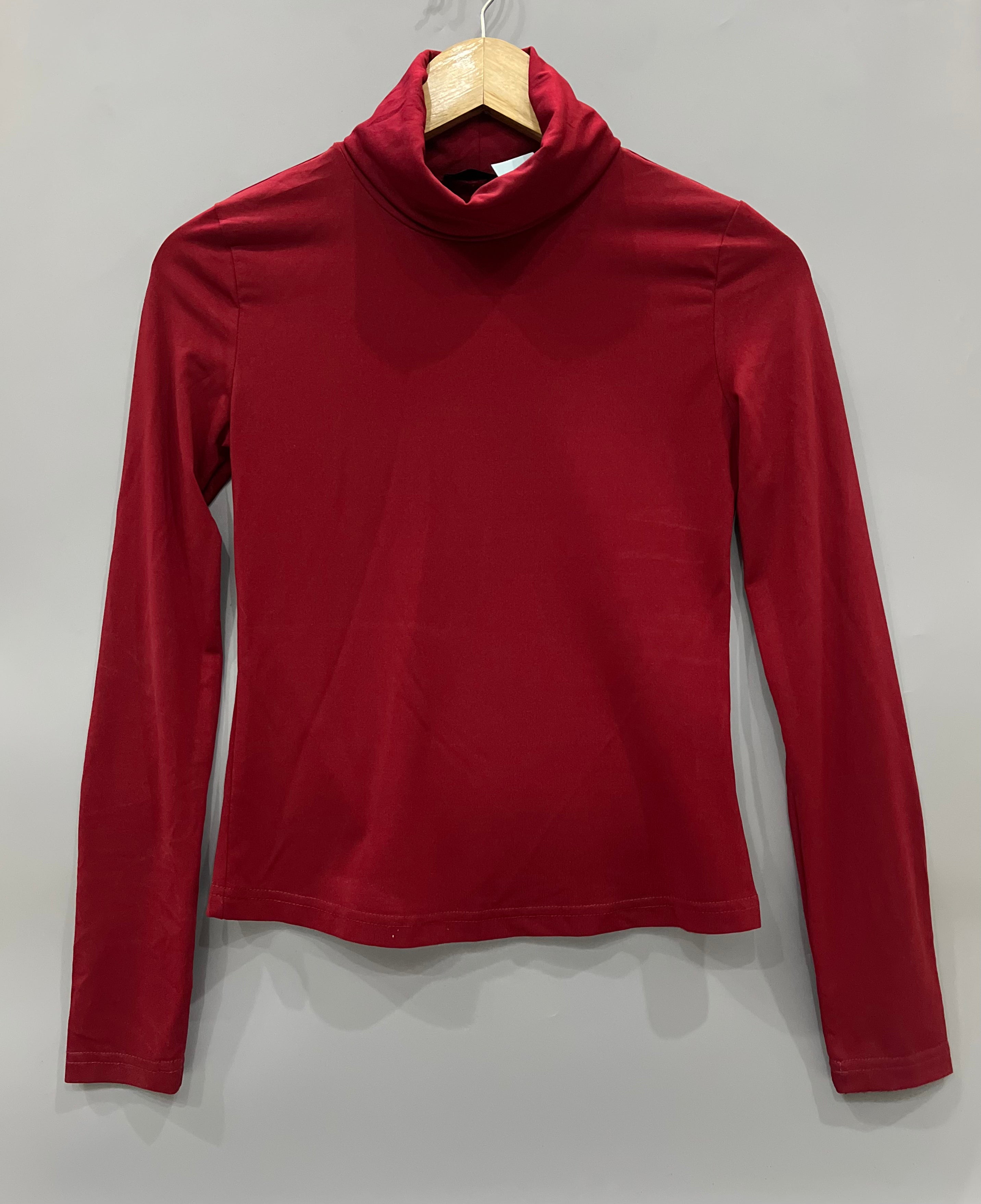 SHEIN MAROON TURTLE NECK