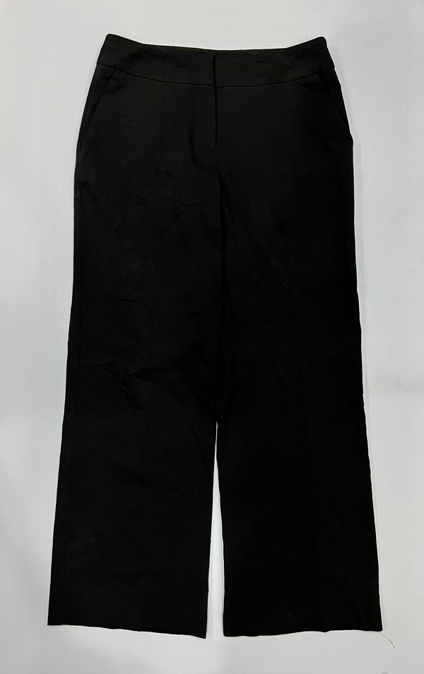 OFFICE CORE IN BLACK PANTS