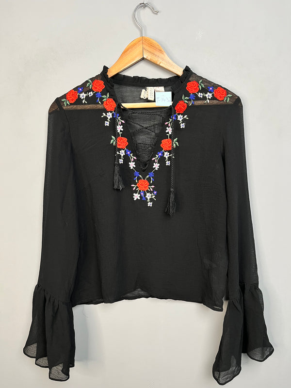 BLACK FLORAL EMBROIDERED MESH TOP