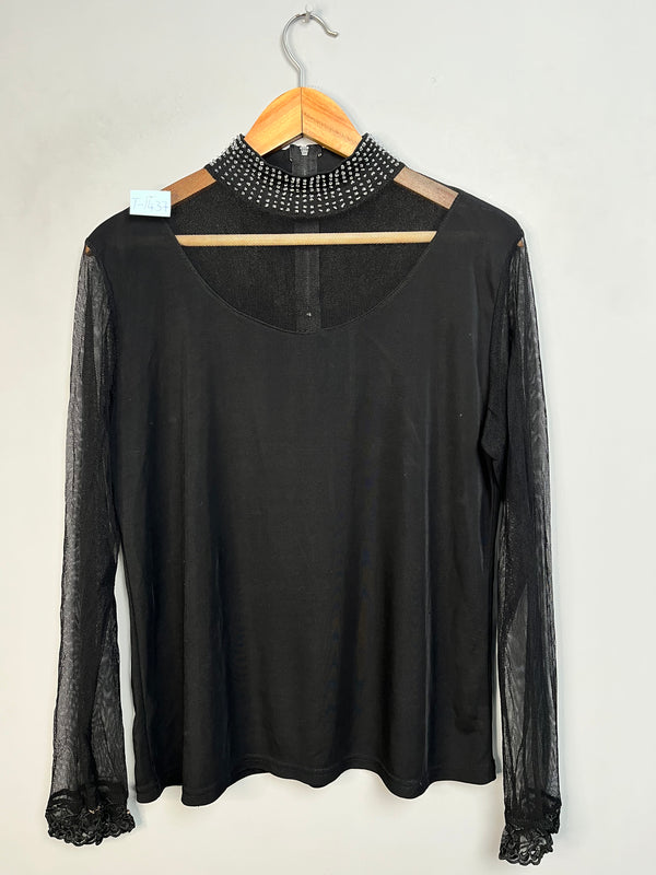 BLACK BEADED NECK TOP