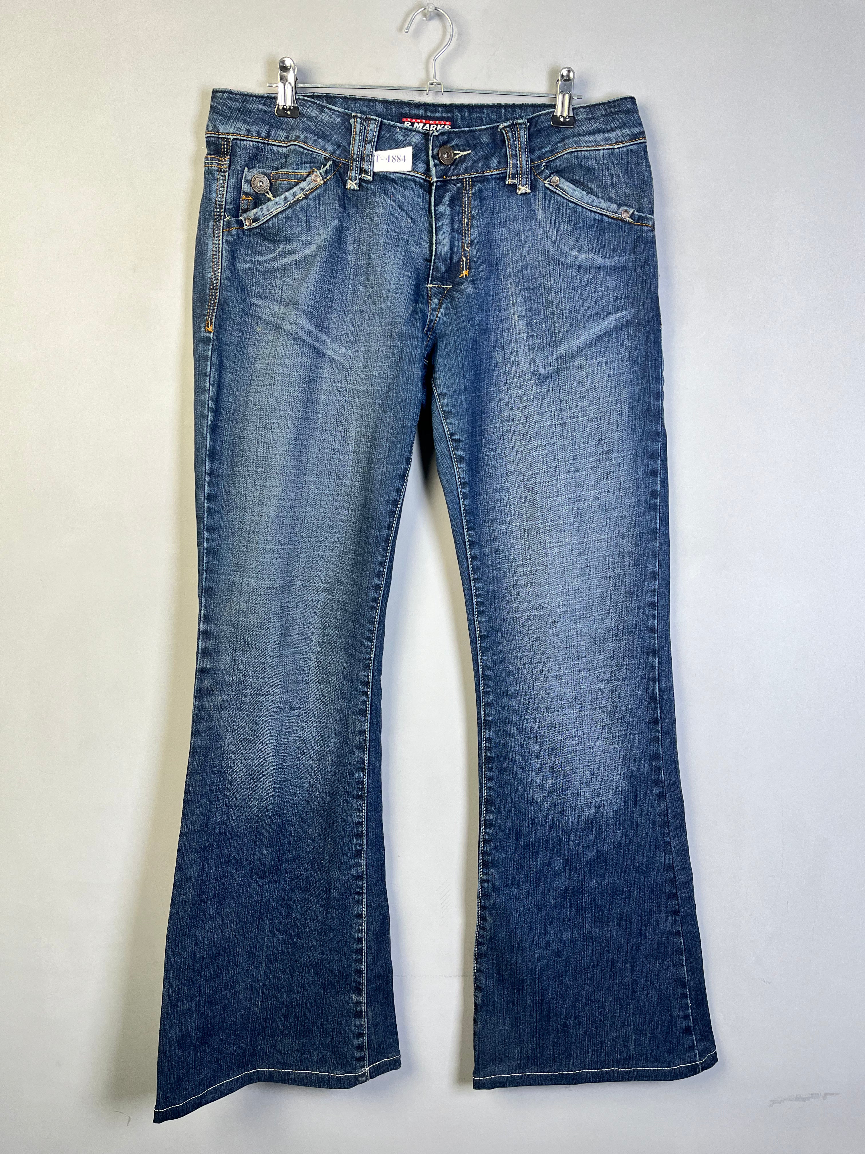 BLUE LIGHT DENIM JEANS - Thrifty Threads