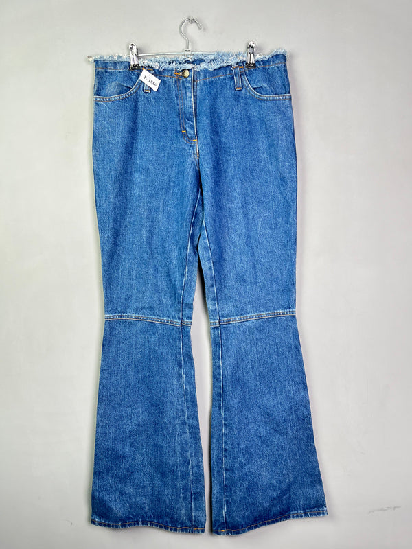 BLUE FLARE DENIM JEANS - Thrifty Threads