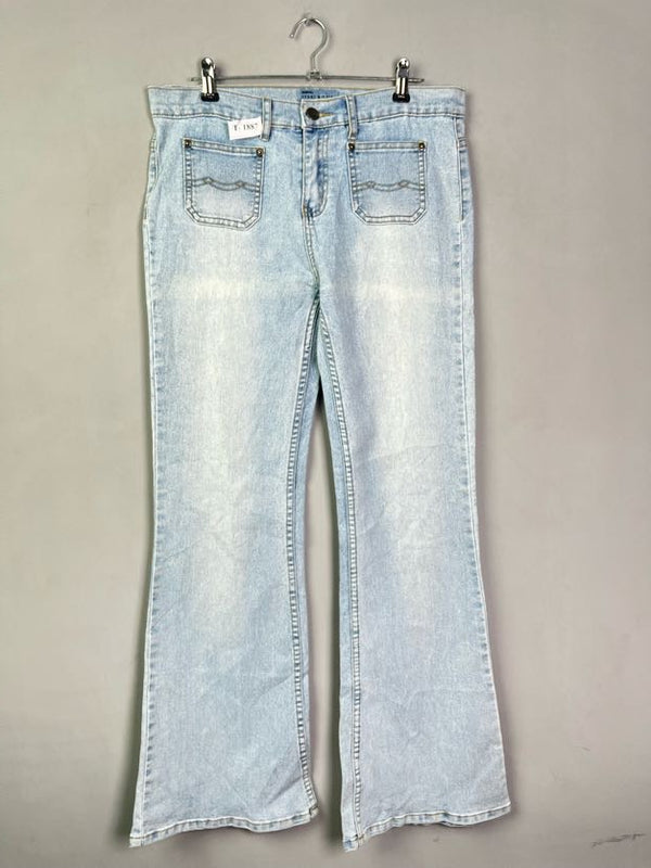 LIGHT WASH FRONT POCKETS DENIM JEANS - Thrifty Threads