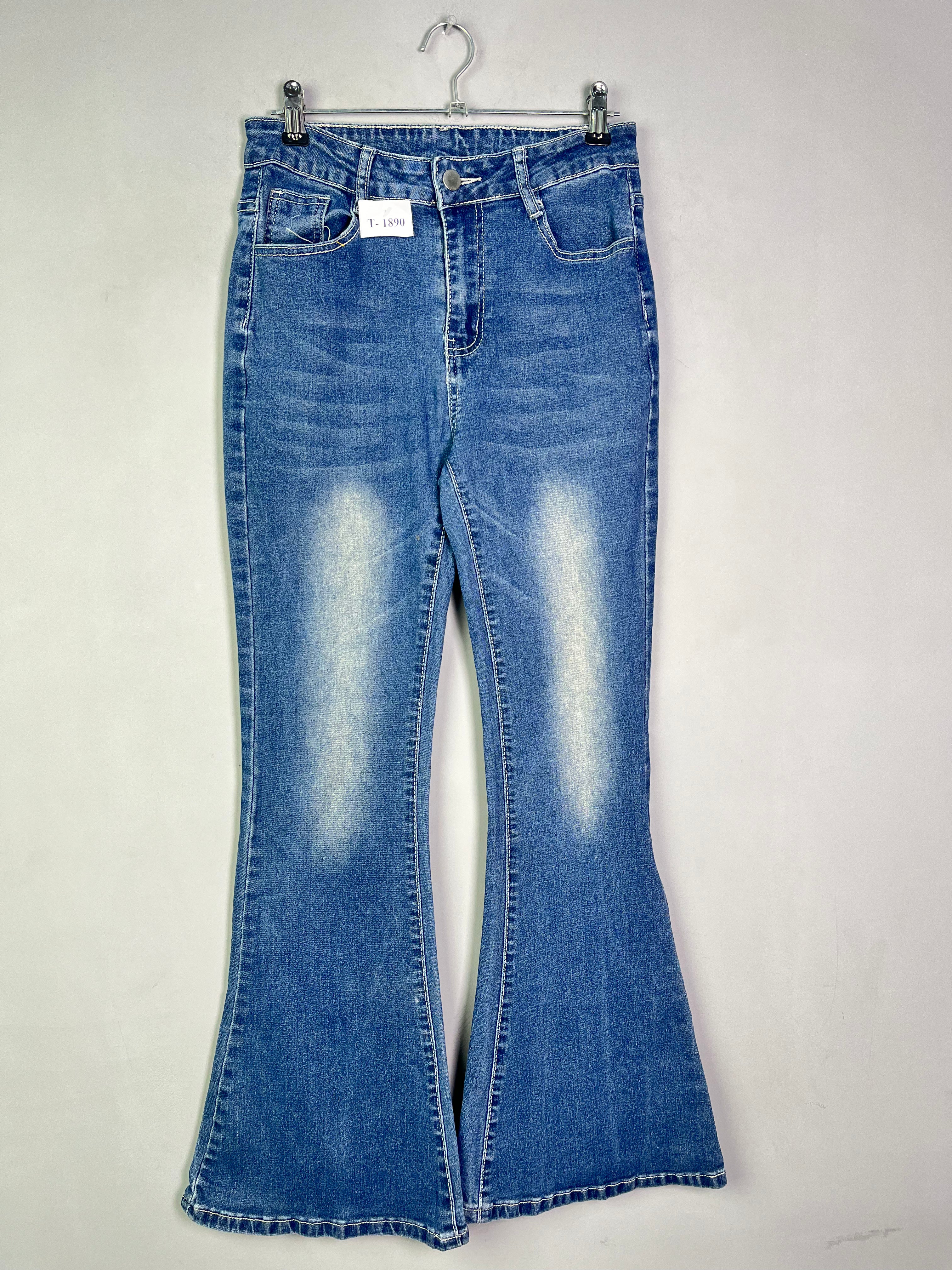 BLUE FLARE DENIM JEANS - Thrifty Threads