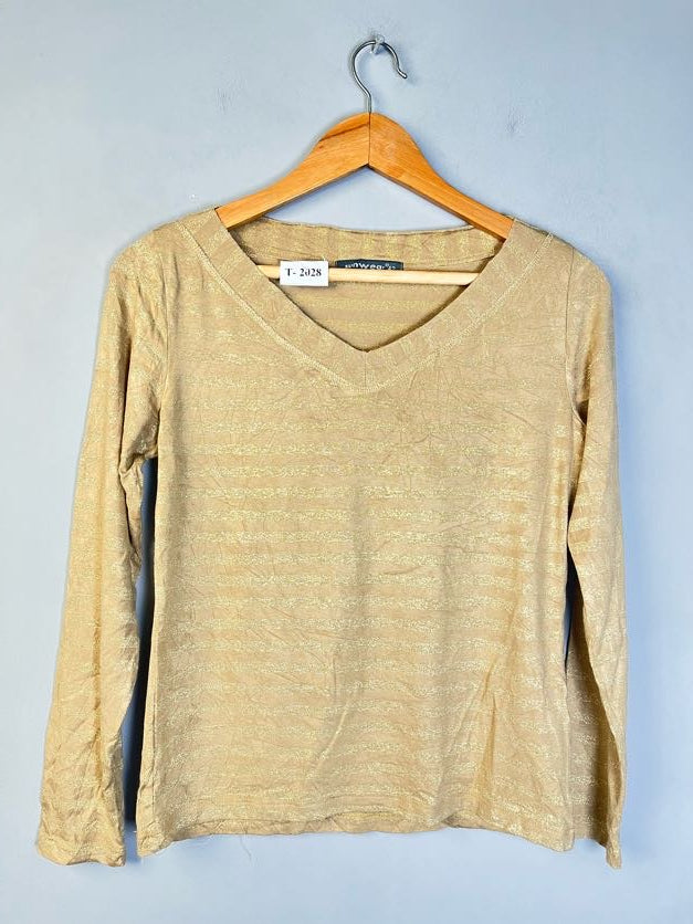 V-NECK LONG SLEEVE T-SHIRT - Thrifty Threads