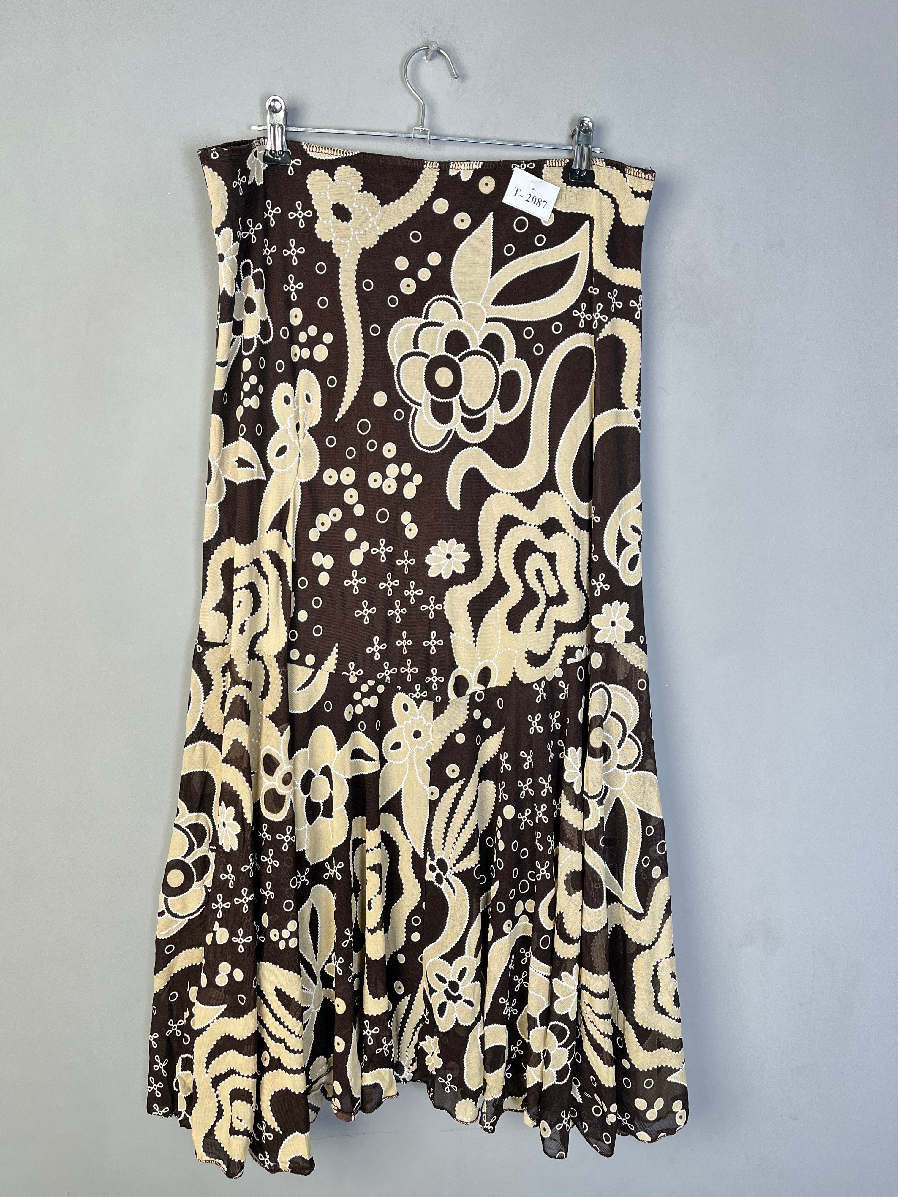 BROWN PRINTED SKIRT - Thrifty Threads