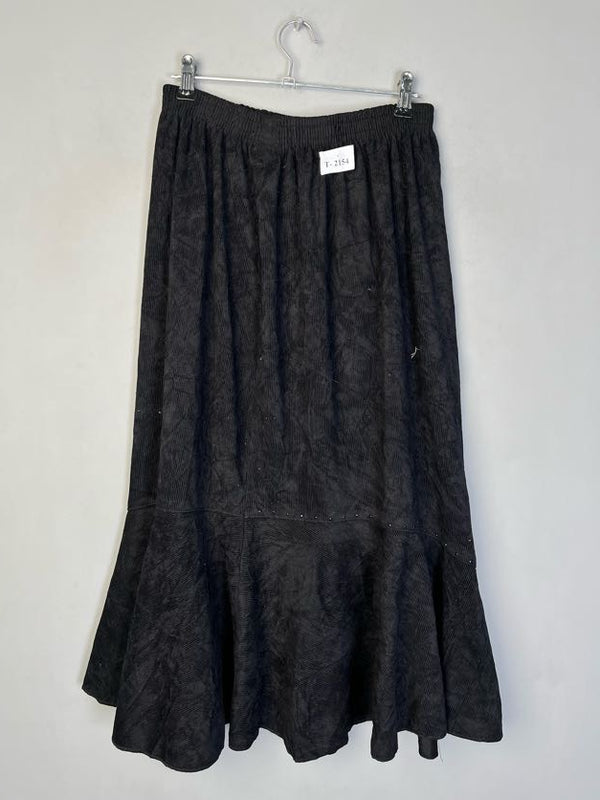 BLACK CORDUROY SKIRT - Thrifty Threads