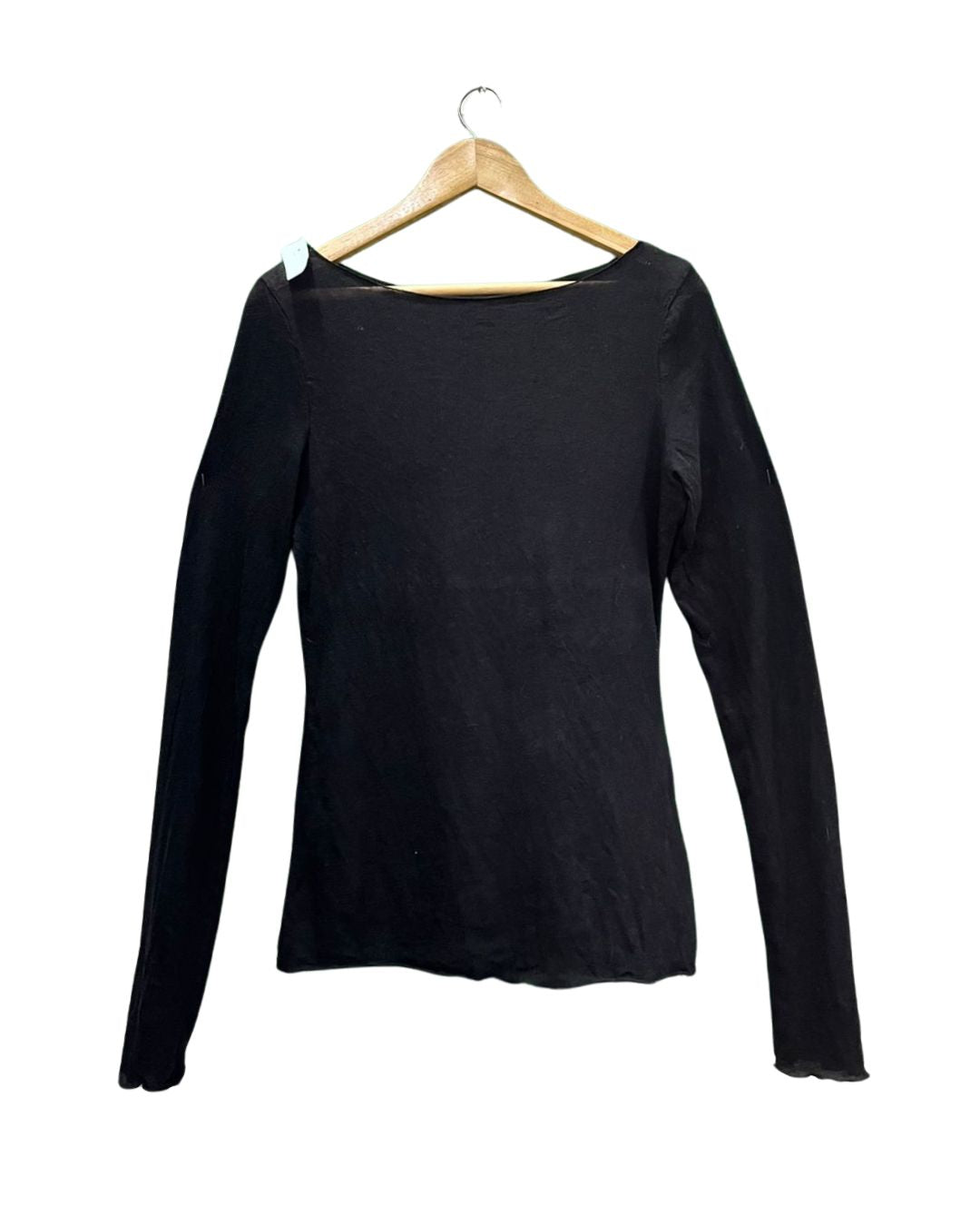 Your Next Go-To Black Top!