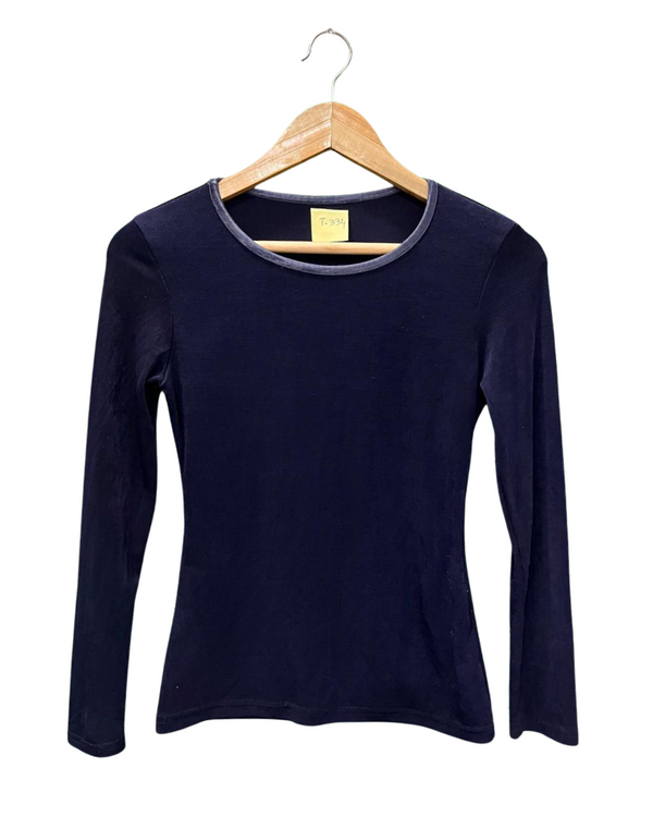BLUE ROUND-NECK TOP