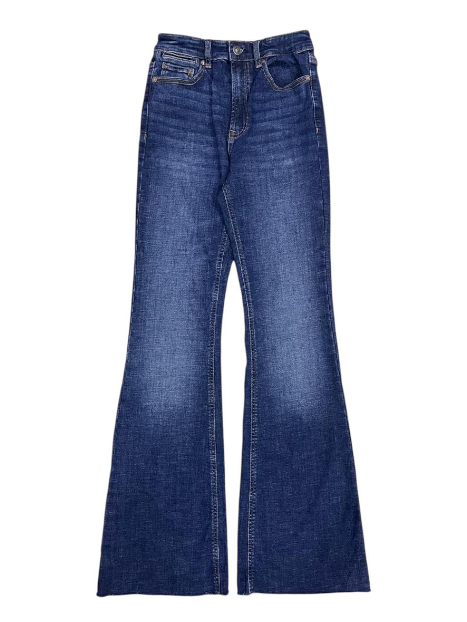 STRADIVARIUS FLARED DENIM JEANS