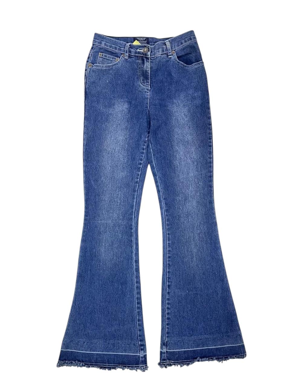 ARIZONA FLARED JEANS WITH RAW HEM