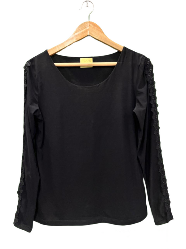 Black Long-Sleeved Top With Lace
