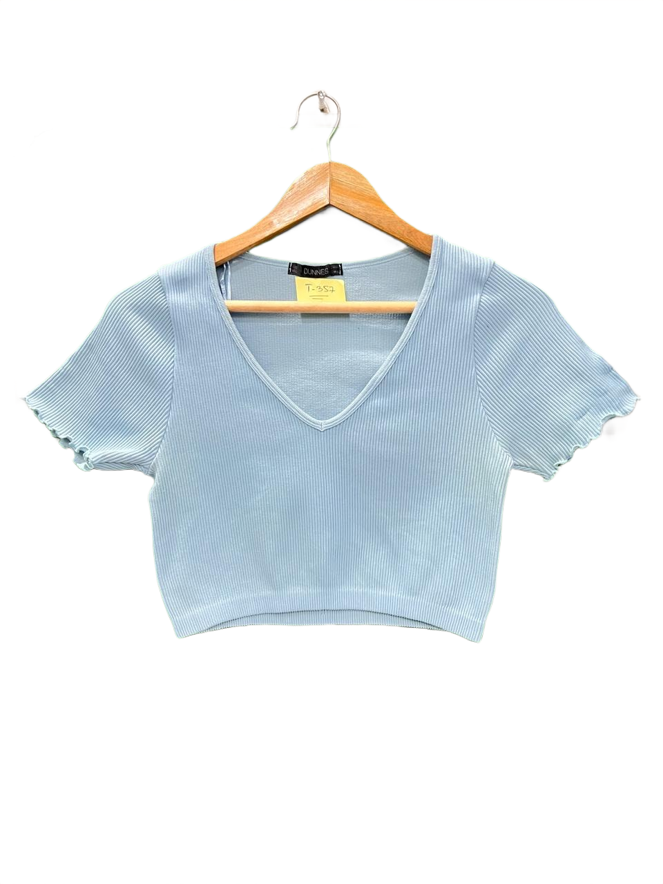 V-Neck Half Sleeve Crop Top