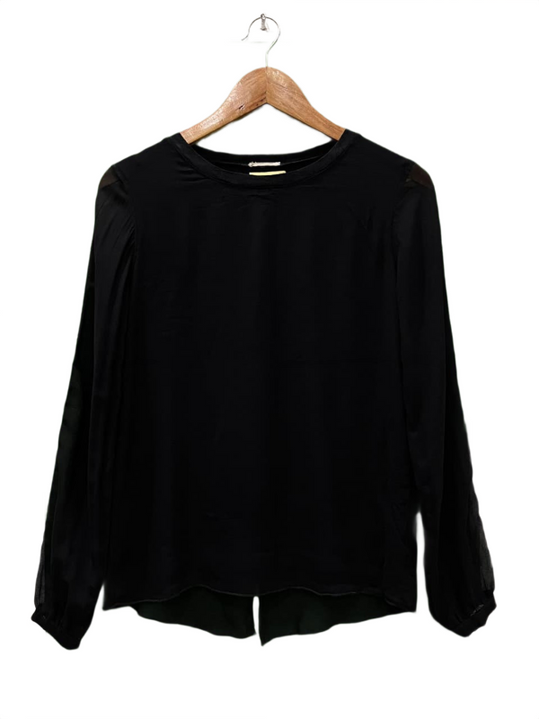 Versatile Black Long Sleeve Top