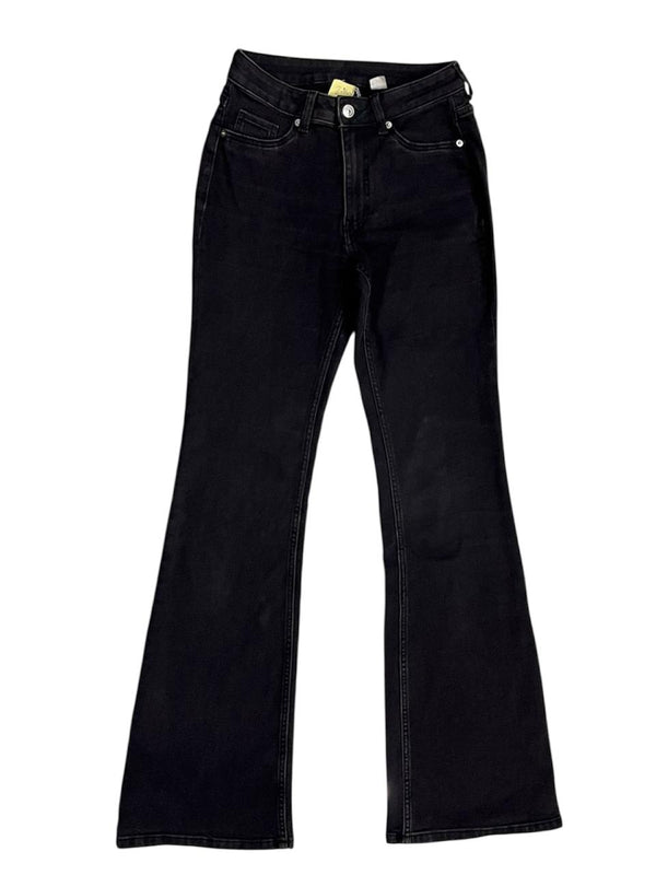 H&M BLACK FLARE DENIM JEANS