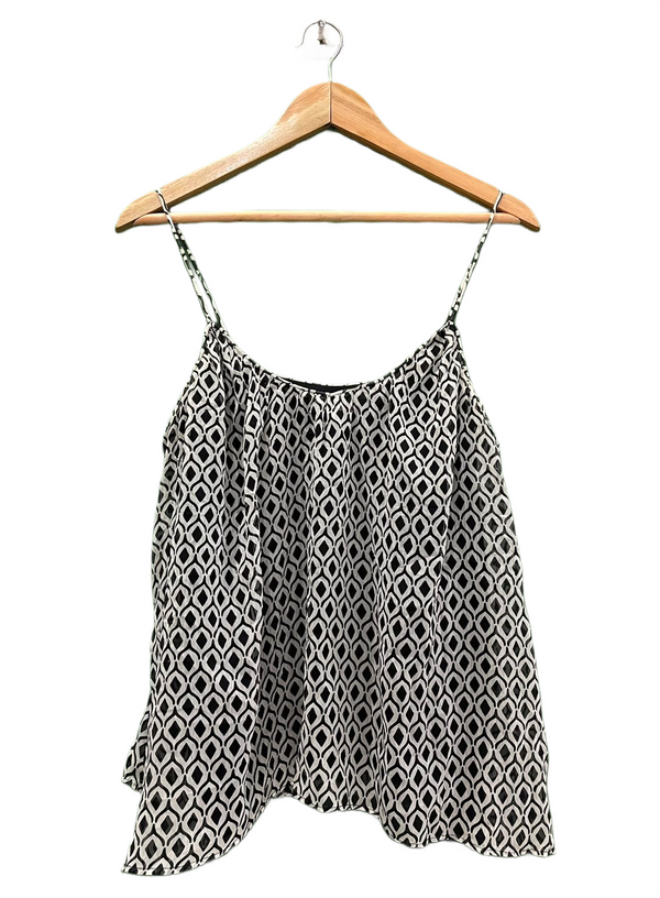 H&M Black & White Geometric Pattern Top