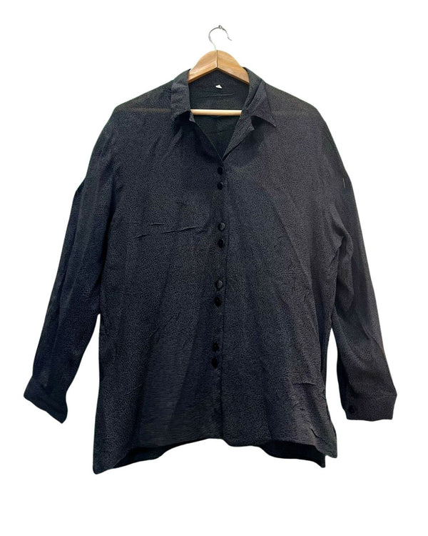 BUTTON DOWN ESSENTIAL BLACK SHIRT