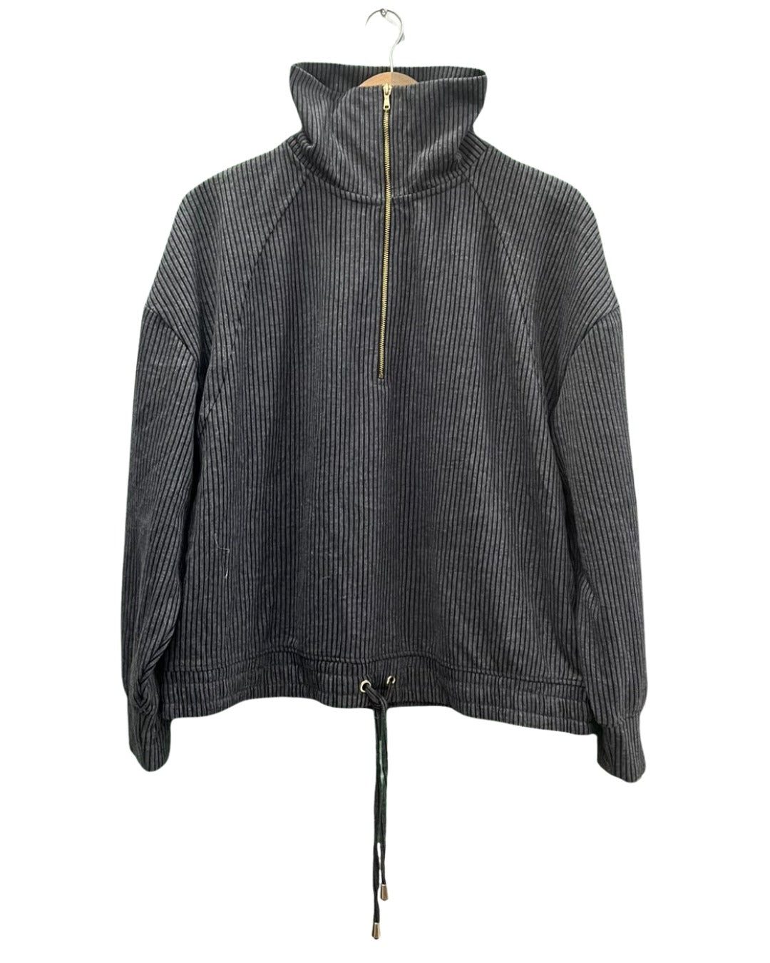 BLACK ZIP-UP